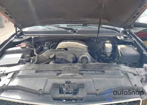 2013 Chevrolet Tahoe Ls z USA, uszkodzony, nr VIN 1GNSCAE0XDR376793